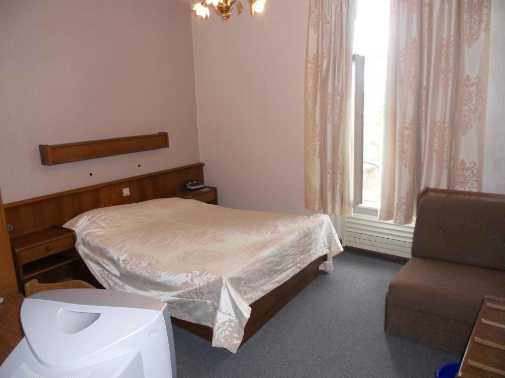 Hotel Ten Putte Gistel Oda fotoğraf
