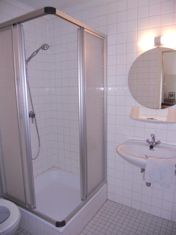 Hotel Ten Putte Gistel Oda fotoğraf